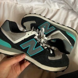 New Balance Sneakers